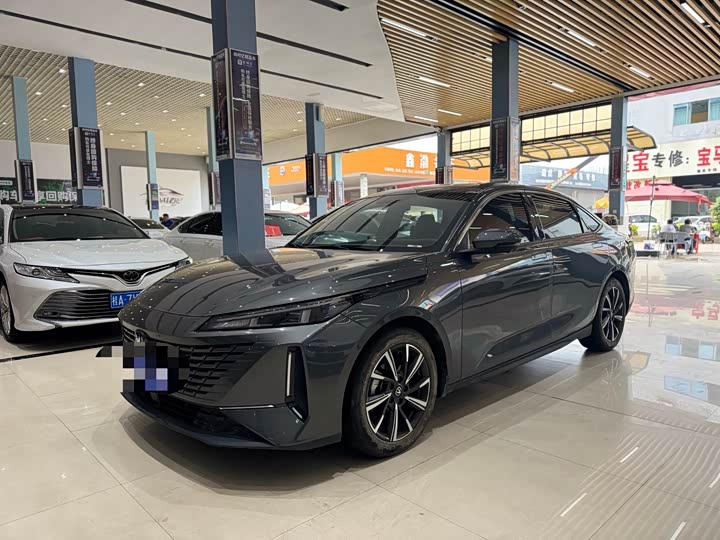 Changan Yida, 2023 — купить в Рязани под ключ