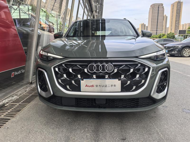 Audi Q5L, 2025 — фото 2 из 12