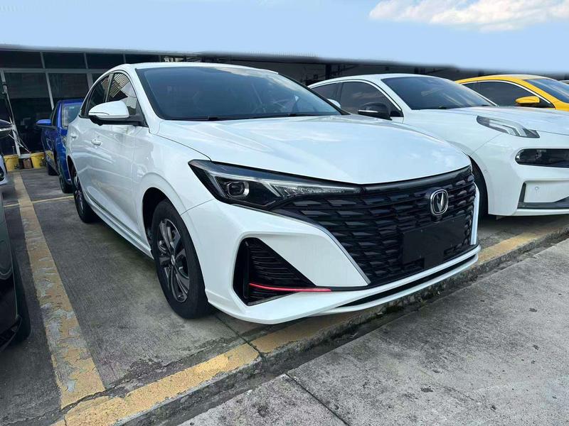 Changan Eado Plus, 2021 — фото 3 из 10