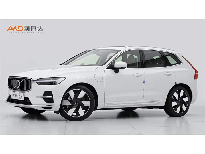 Volvo XC60 Hybrid, 2024 — купить в Курске под ключ