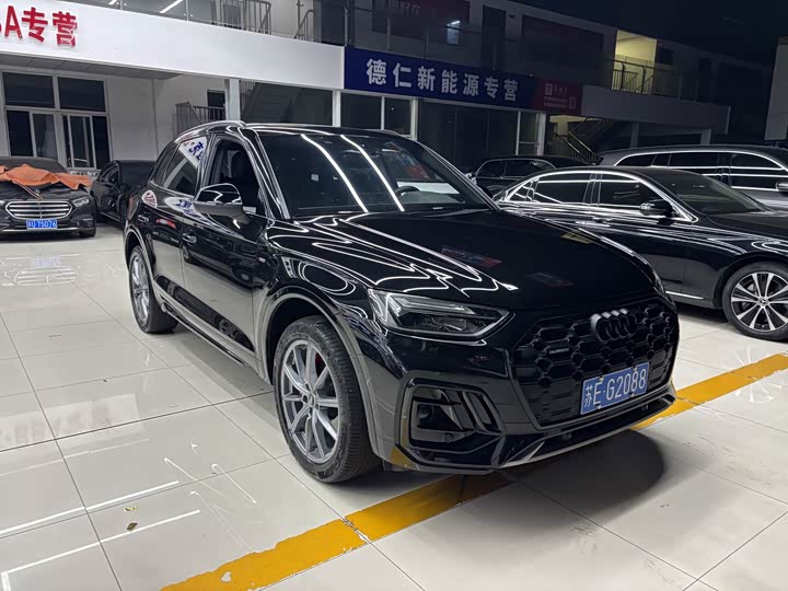 Audi Q5L, 2023 — фото 3 из 9