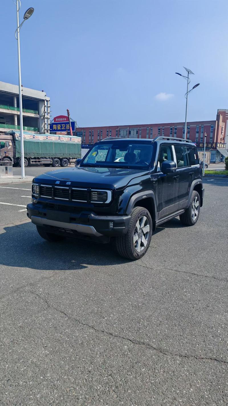 BAIC Beijing BJ40 Hybrid, 2026 — купить в Брянске под ключ
