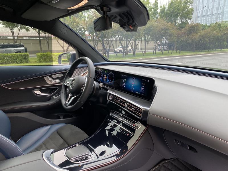 Mercedes-Benz EQC, 2021 — фото 10 из 12