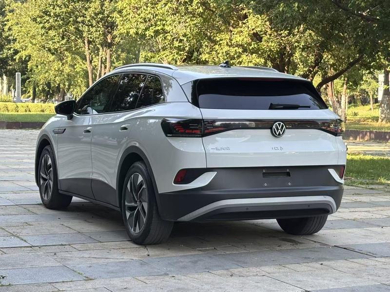 Volkswagen ID.4 Crozz, 2023 — фото 4 из 10