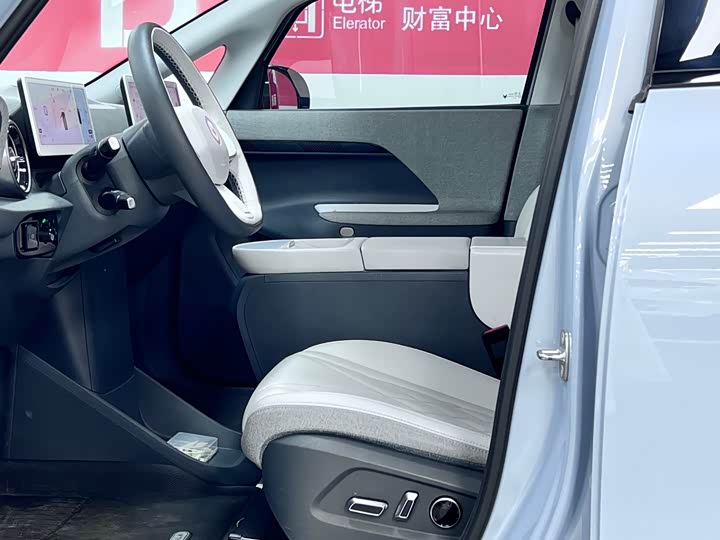 BAIC Arcfox Kaola, 2024 — фото 4 из 9