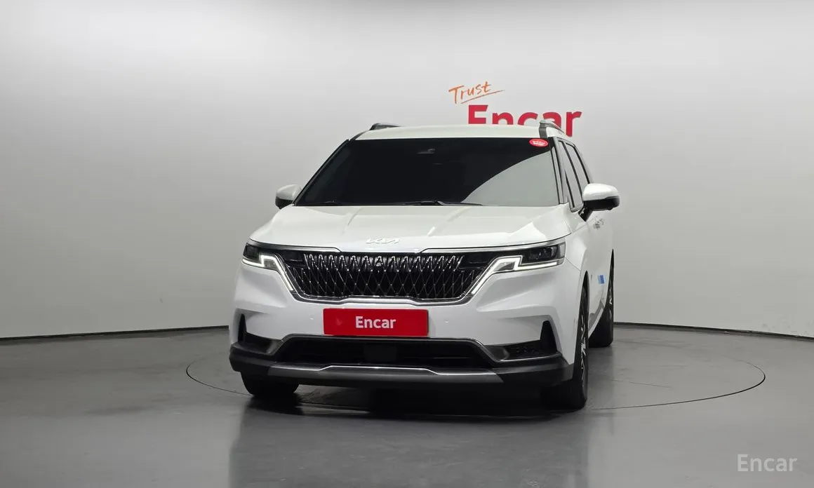 Kia Carnival, 2023 — фото 3 из 12
