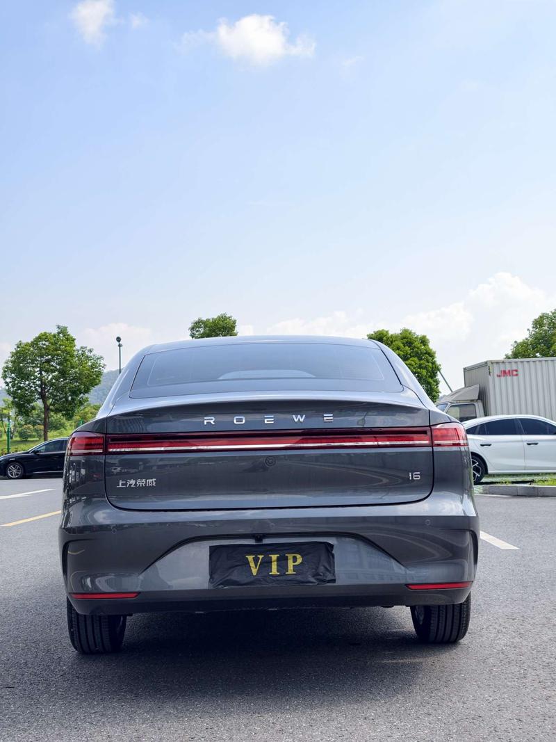 Roewe i6, 2026 — фото 5 из 10