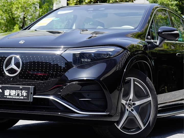 Mercedes-Benz EQS SUV, 2026 — фото 7 из 9