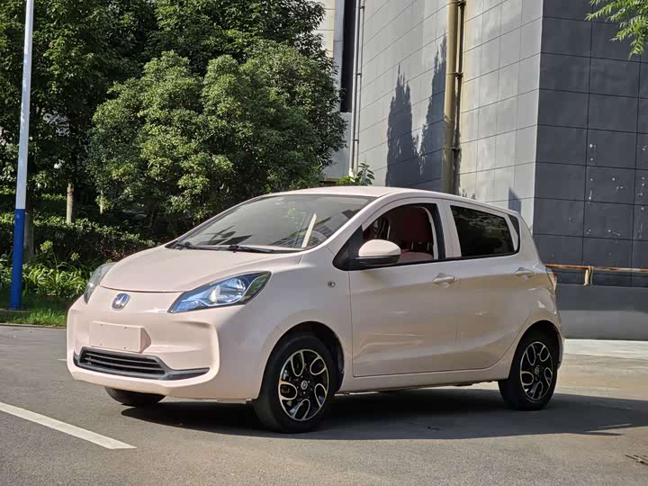Changan BenBen E-Star, 2022 — купить в Брянске под ключ