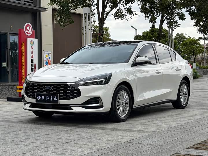 Ford Focus, 2021 — купить в Санкт-Петербурге под ключ