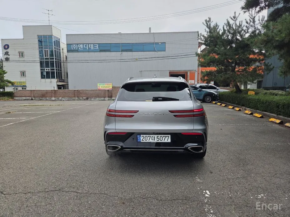 Genesis GV70, 2024 — фото 3 из 12