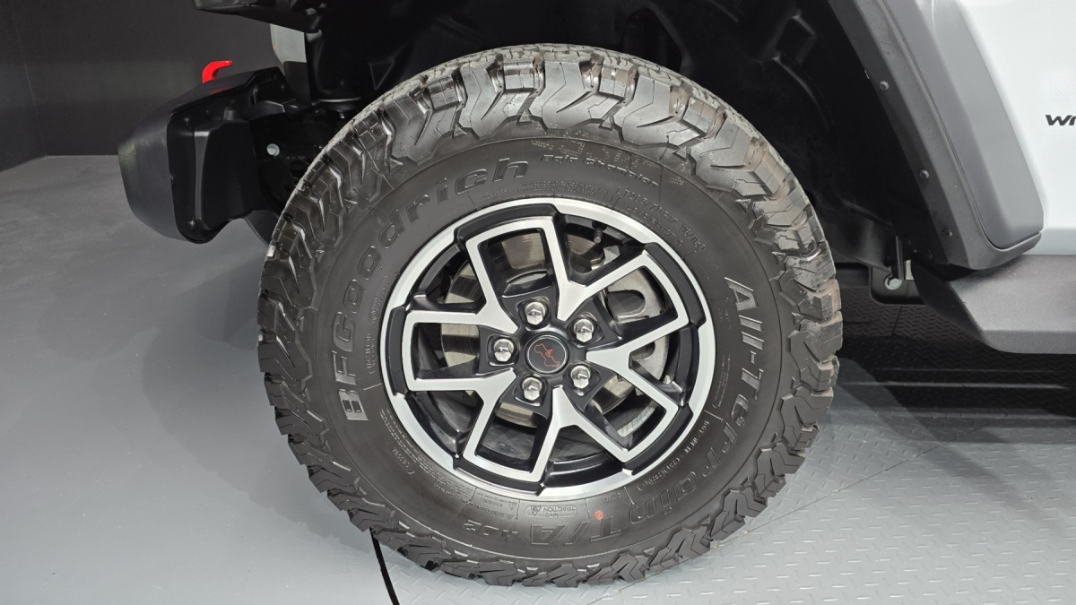 Jeep Wrangler, 2025 — фото 5 из 12