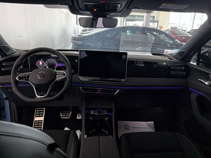 Volkswagen Tiguan L Pro, 2025 — фото 8 из 9