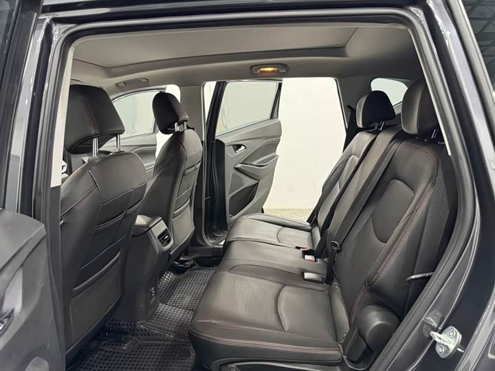 Chevrolet Orlando, 2022 — фото 6 из 9