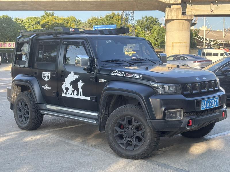 BAIC Beijing BJ40, 2023 — фото 3 из 10