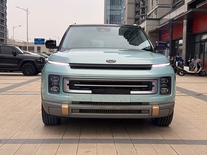 Geely Icon, 2023 — фото 2 из 9