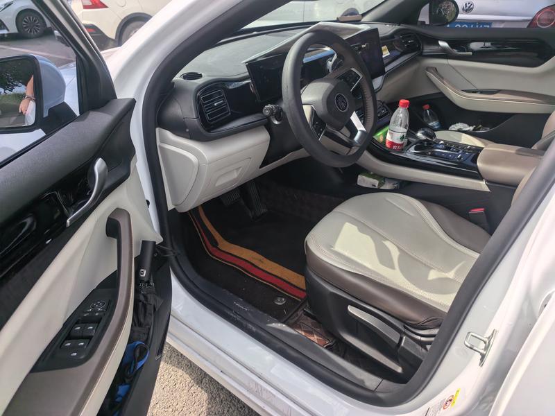BYD Qin Plus, 2024 — фото 8 из 10