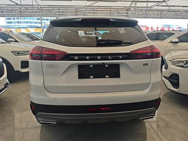 Geely Atlas, 2022 — фото 6 из 9