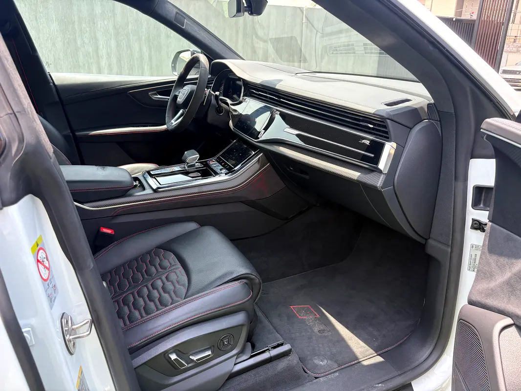 Audi RS Q8, 2025 — фото 10 из 10