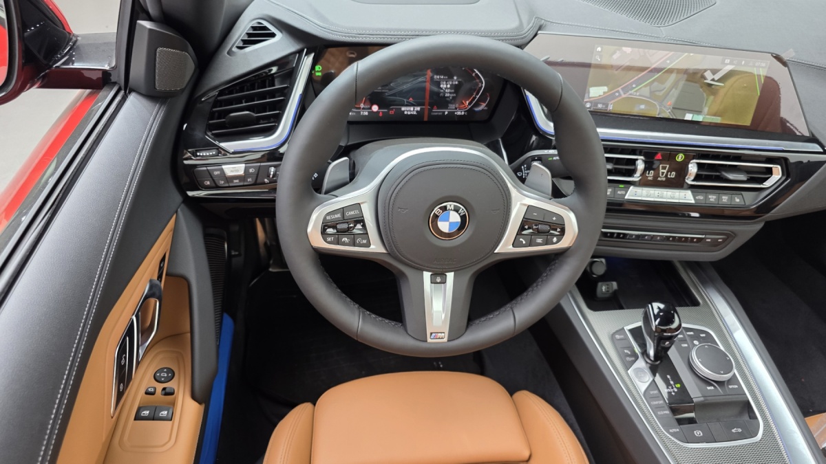 BMW Z4, 2025 — фото 11 из 12