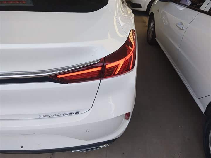 Changan Eado Plus, 2022 — фото 8 из 9
