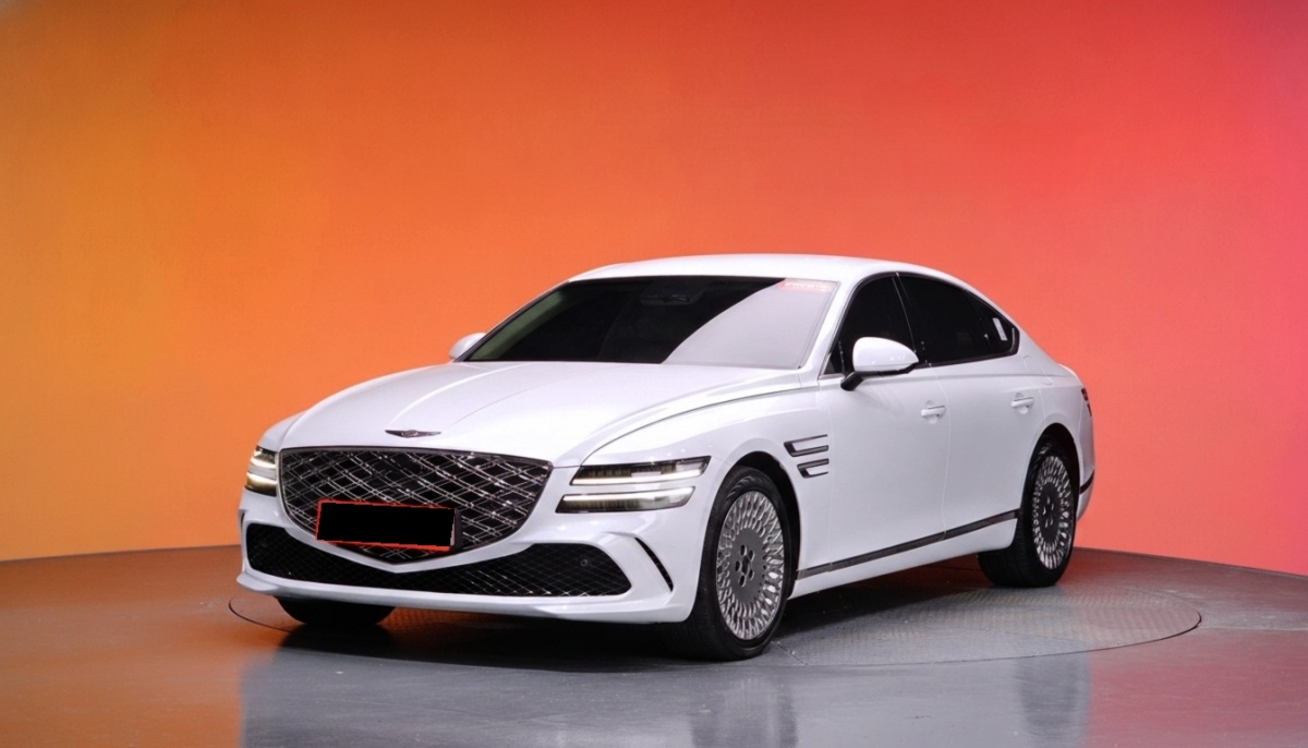Genesis G80, 2024 — купить в Курске под ключ