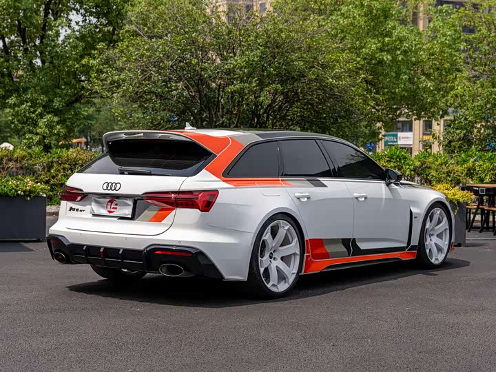 Audi RS 6, 2025 — фото 4 из 9