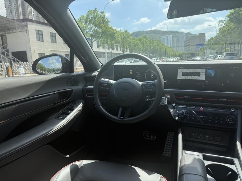 Hyundai Sonata N Line, 2023 — фото 11 из 12