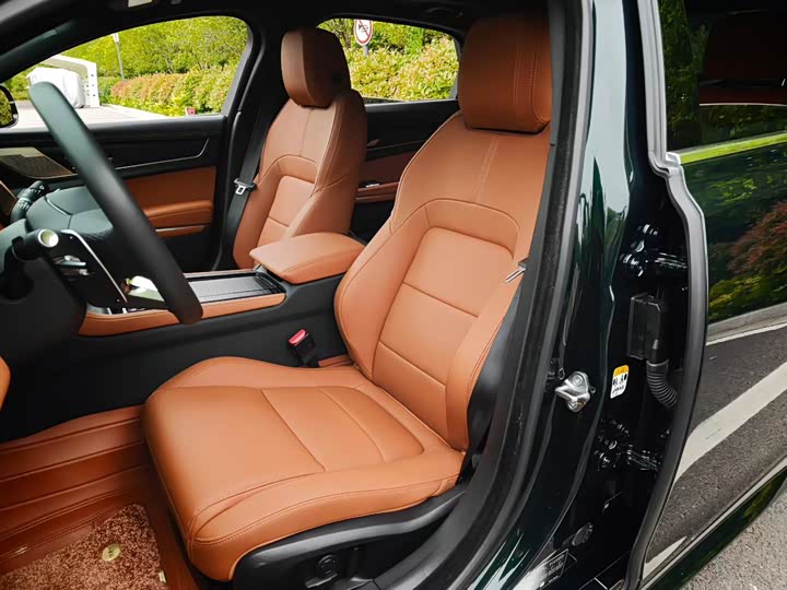 Jaguar XF L, 2023 — фото 4 из 9