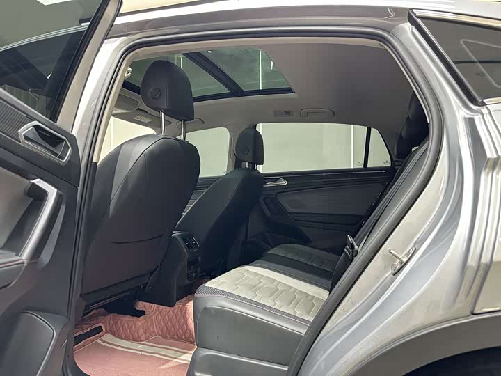Volkswagen Tiguan X, 2022 — фото 9 из 9