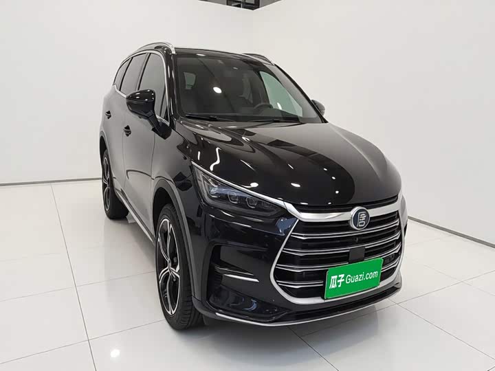 BYD Tang Hybrid/EV, 2022 — фото 3 из 9