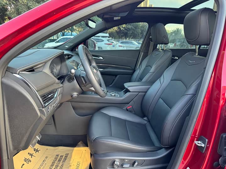 Cadillac XT4, 2021 — фото 4 из 9