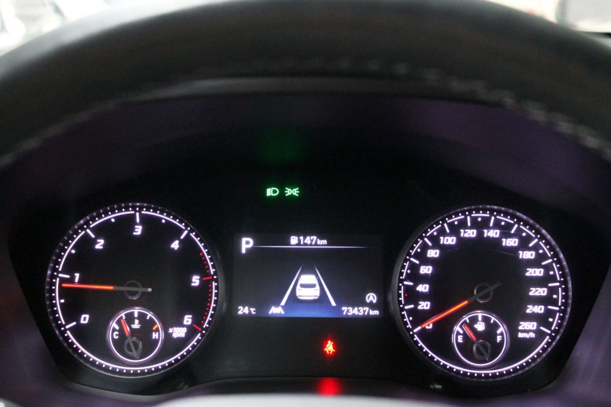 Hyundai Santa Fe, 2022 — фото 11 из 12