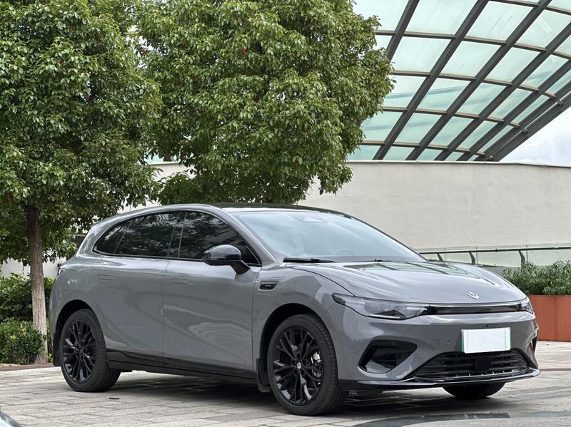 Leapmotor Lafa5, 2025 — фото 3 из 12