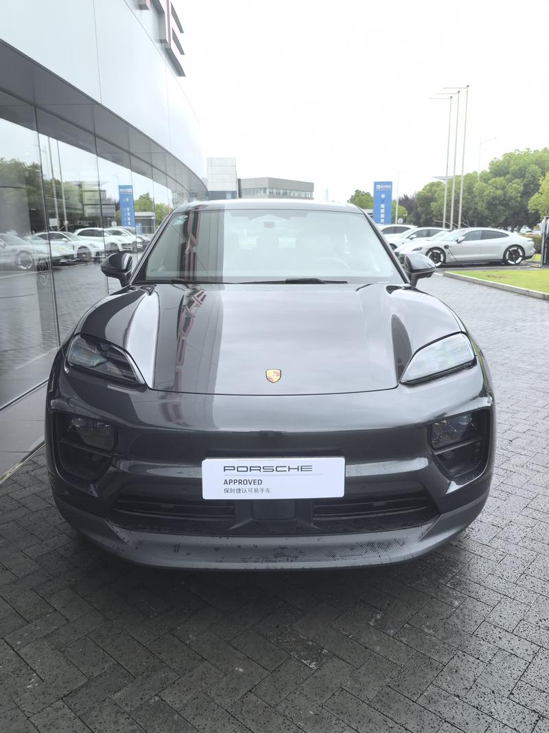 Porsche Macan EV, 2024 — фото 2 из 11