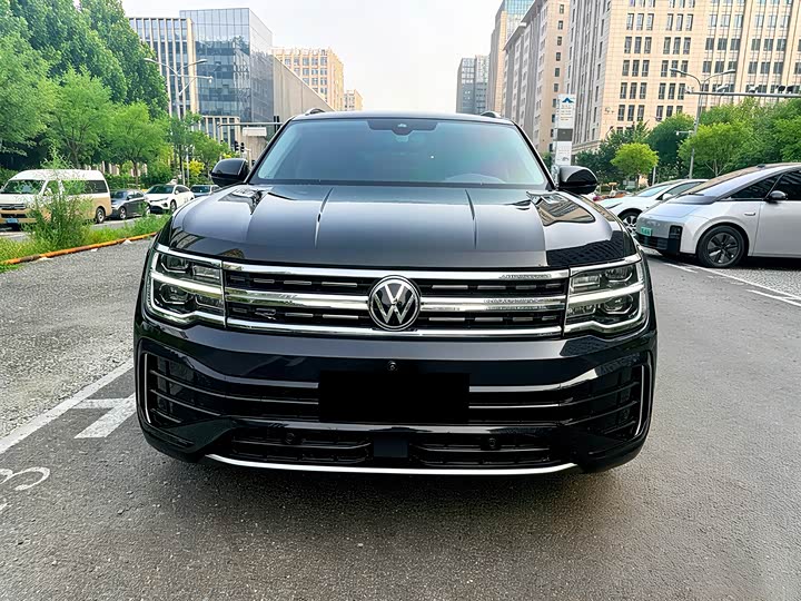 Volkswagen Teramont X, 2024 — фото 2 из 9