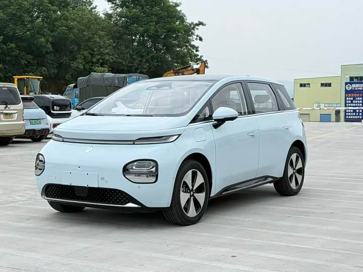 Baojun Yunduo, 2026 — купить в Москве под ключ