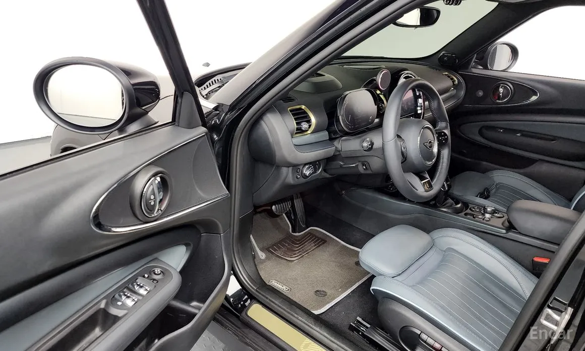 Mini Clubman, 2023 — фото 10 из 12