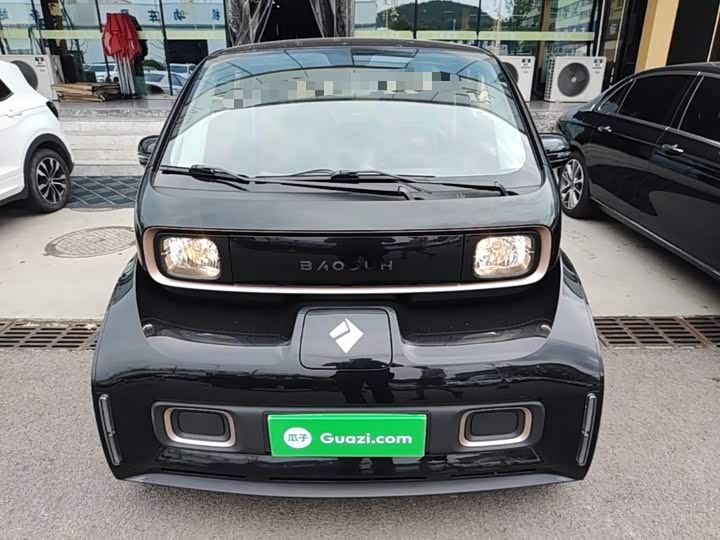 Baojun KiWi EV, 2022 — фото 3 из 9