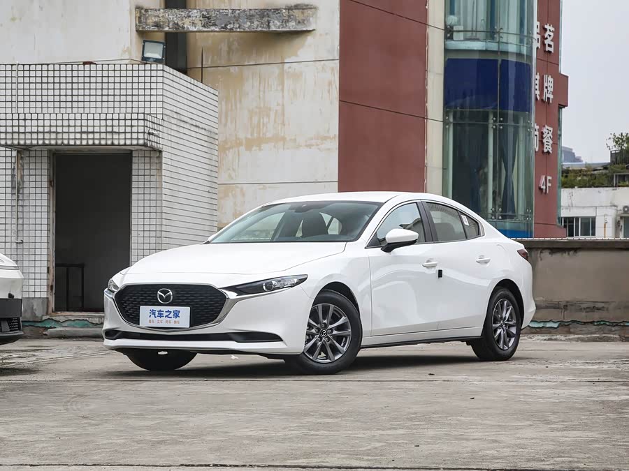 Mazda 3 (Axela), 2026 — купить в Москве под ключ