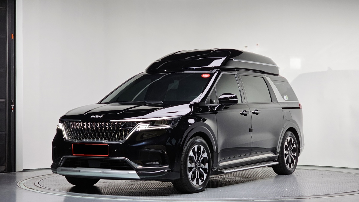 Kia Carnival, 2023 — купить в Курске под ключ