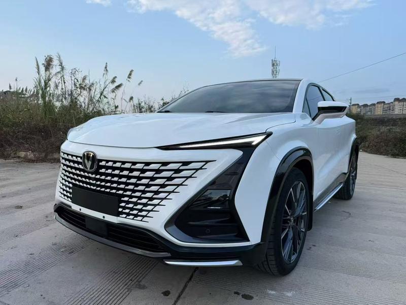 Changan UNI-T, 2023 — купить в Санкт-Петербурге под ключ