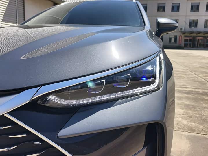 BYD Tang Hybrid/EV, 2024 — фото 5 из 9