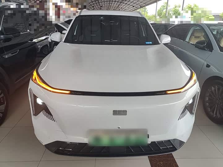 Geely Galaxy L7, 2024 — фото 3 из 9