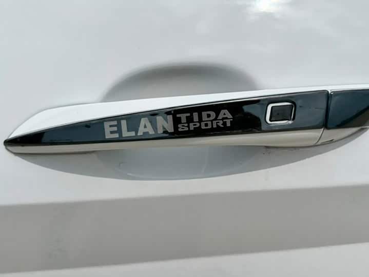 Hyundai Elantra N line, 2023 — фото 8 из 9