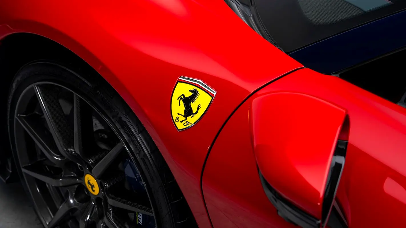 Ferrari SF90 Stradale, 2022 — фото 6 из 10