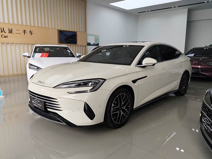 BYD Seal 07 DM-i Hybrid, 2024 — купить в Ульяновске под ключ
