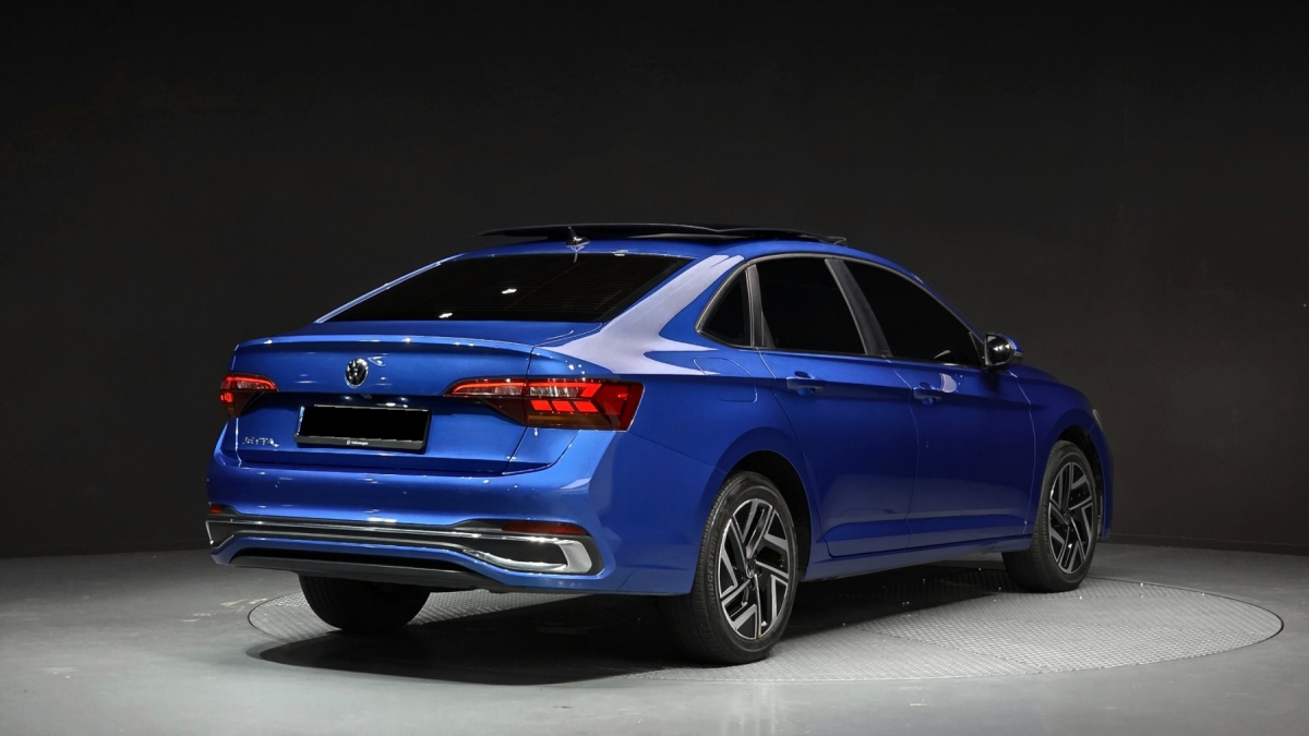 Volkswagen Jetta, 2022 — фото 2 из 12