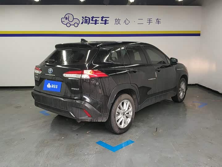 Toyota Corolla Cross, 2024 — фото 3 из 9