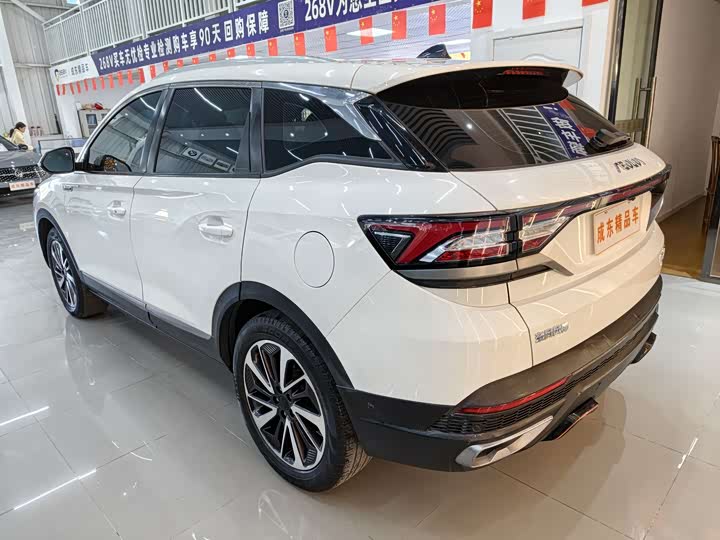 Dongfeng Aeolus AX7, 2022 — фото 4 из 9